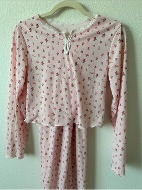 Girls' Pink Floral Long-Sleeve Pajama Set